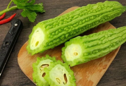 娱乐圈摆烂吃瓜,吃瓜群众围观明星“躺平”现象